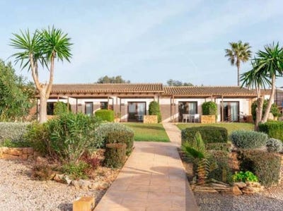/international/es/86-calle-sector-3-palma-de-mallorca-balearic-islands-310100933745/