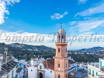 /international/es/competa-andalusia-120090071381/