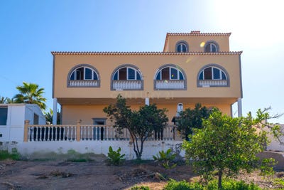 /international/es/palmas-de-gran-canaria-las-canary-islands-310103088734/