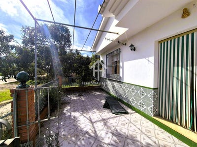 /international/es/cruz-algaida-iznajar-andalusia-310106420323/