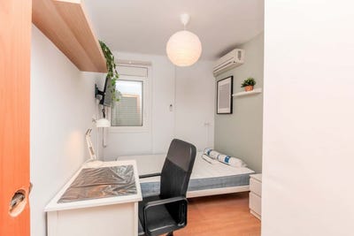 /international/es/32-av-del-carrilet-tarragona-catalonia-310100991747/?lang=zh-cn