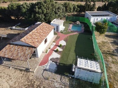 /international/es/la-porquera-y-heriazos-barbate-andalusia-310107447730/