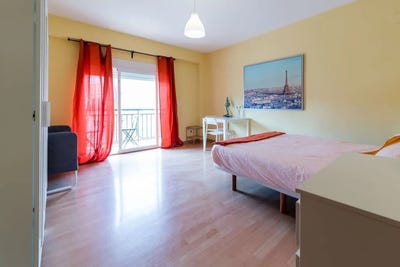 /international/es/carrer-de-calvo-acacio-valencia-valencian-community-310095104568/?lang=zh-tw