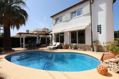 /international/es/els-poblets-valencian-community-310105073811/