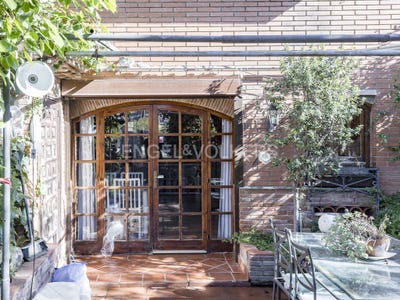 /international/es/esplugues-de-llobregat-catalonia-120093590451/