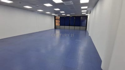 /international/es/pozuelo-de-alarcon-madrid-310105810760/