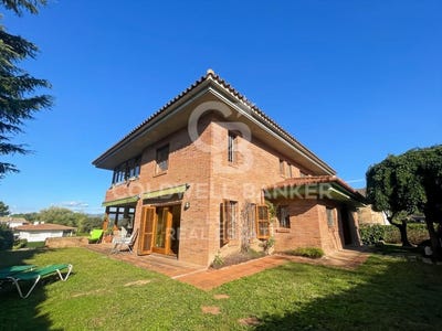 /international/es/girona-catalonia-310098736338/