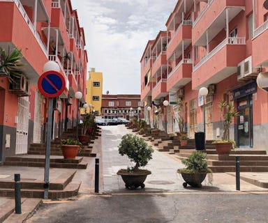 /international/es/granadilla-de-abona-canary-islands-310104490874/