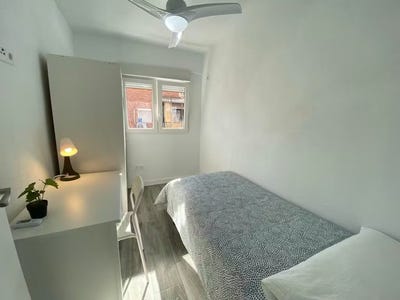 /international/es/calle-de-encarnacion-oviol-madrid-madrid-310093839267/