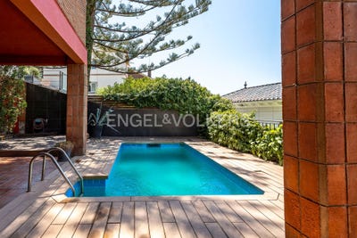 /international/es/esplugues-de-llobregat-catalonia-310100789453/?lang=zh-tw