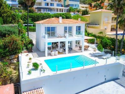/international/es/altea-valencian-community-310108953755/