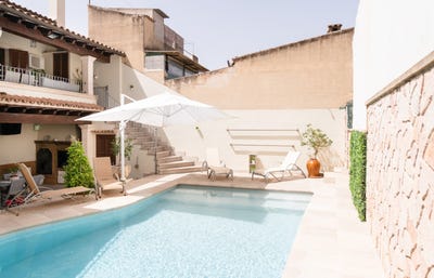 /international/es/carrer-major-140-07260-porreres-illes-balears-spain-porreres-balearic-islands-310101731305/