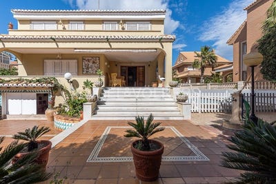 /international/es/sueca-valencian-community-310094936288/