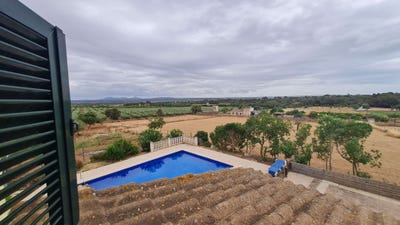 /international/es/cami-8704-sa-casa-blanca-21-platja-de-palma-i-pla-de-sant-jordi-07198-son-veri-de-baix-illes-balears-spain-palma-de-mallorca-balearic-islands-310108893828/