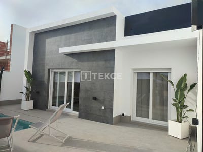 /international/es/torre-pacheco-balsicas-murcia-region-of-murcia-310093854603/