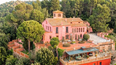 /international/es/carrer-del-parc-de-la-budellera-barcelona-catalonia-310109093128/
