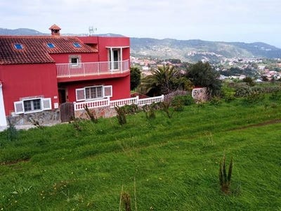 /international/es/cruz-del-gamonal-santa-brigida-andalusia-310105747427/