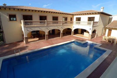 /international/es/lliber-valencian-community-120055420081/
