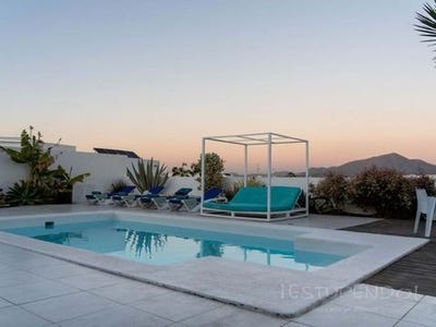 /international/es/yaiza-canary-islands-310099466827/