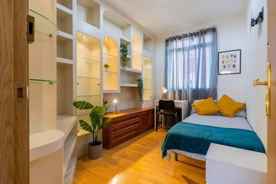 /international/es/carrer-de-jaume-ii-valencia-valencian-community-310095787433/?lang=zh-cn