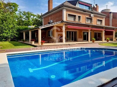 /international/es/esplugues-de-llobregat-catalonia-310103080368/