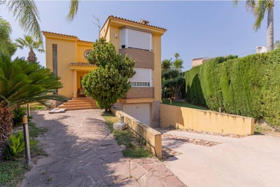/international/es/marina-riba-roja-de-turia-valencian-community-310106165476/