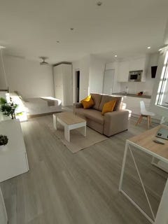 /international/es/calle-olivo-malaga-andalusia-310097007310/
