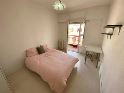 /international/es/calle-jeronima-llorente-madrid-madrid-310093848201/?lang=zh-tw