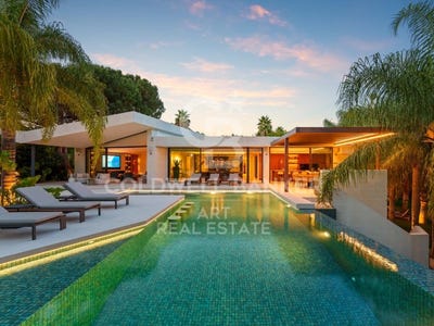 /international/es/malaga-marbella-elviria-cabopino-malaga-marbella-elviria-cabopino-malaga-marbella-andalusia-310104460782/