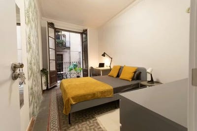 /international/es/carrer-de-la-freneria-barcelona-catalonia-310108776336/