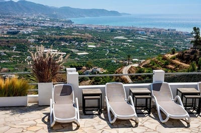 /international/es/nerja-andalusia-310106999223/