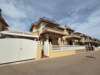 /international/es/alicante-valencian-community-310108515995/