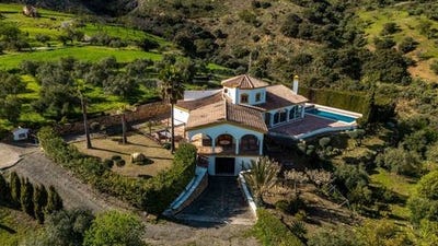 /international/es/casarabonela-andalusia-310106715191/