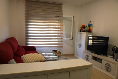 /international/es/calle-paterna-del-rio-roquetas-de-mar-andalusia-310108305593/