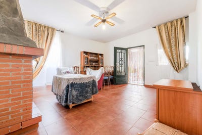 /international/es/velez-de-benaudalla-andalusia-310107293050/