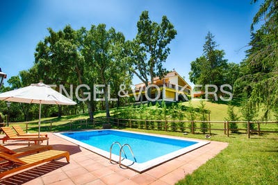 /international/es/macanet-de-cabrenys-catalonia-310108974079/