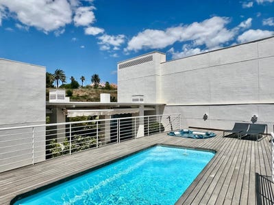 /international/es/nueva-andalucia-malaga-andalusia-310100955152/