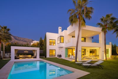/international/es/plaza-de-la-victoria-1-marbella-andalusia-310101161589/?lang=it