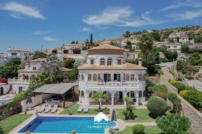 /international/es/salobrena-andalusia-310100115317/