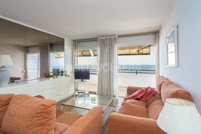 /international/es/calafell-catalonia-120084968953/