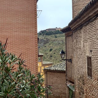 /international/es/plaza-san-cipriano-toledo-castile-la-mancha-310109344250/