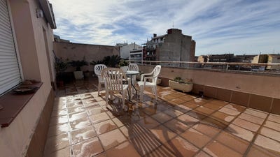 /international/es/avinguda-de-prat-de-la-riba-lleida-catalonia-310110340416/