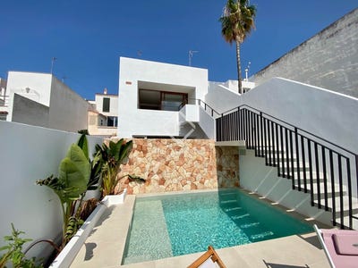 /international/es/ciutadella-de-menorca-balearic-islands-120091100789/