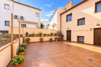 /international/es/palamos-catalonia-310119972333/