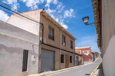 /international/es/pinoso-valencian-community-310108305814/