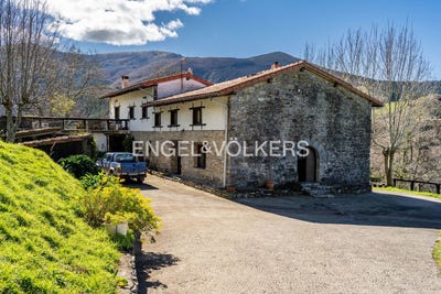 /international/es/errezil-basque-country-310100645618/