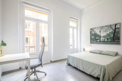/international/es/carrer-martinez-cubells-valencia-valencian-community-310100931590/?lang=zh-cn