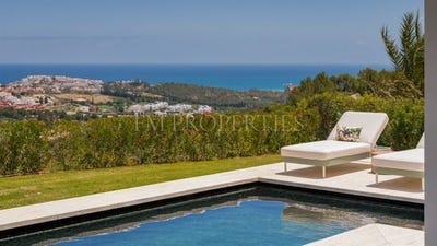 /international/es/casares-andalusia-120093013851/