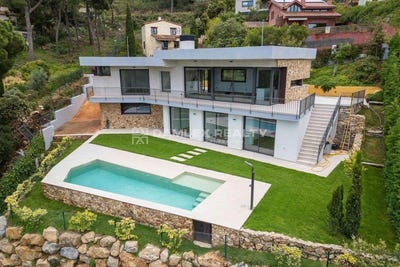 /international/es/begur-catalonia-310100742074/