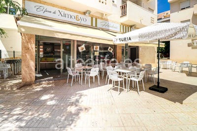 /international/es/av-corts-valencianes-altea-valencian-community-310119774625/